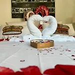 Palais 5Min Luxury&Cinema Studio