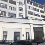 Loena Cannes Centre - Appartement Entier 2 Pieces - 4 Personnes - Proche Croisette Palais Festival Plage - Internet Gratuit - Climatisation - Non Fumeur