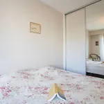 Apartment Les Pervenches By Interhome