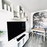 B001 Appartement Contemporain Au Coeur De Cannes