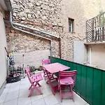 A043-Functional Studio Downtown Cannes