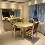 Beau 2 Pieces 55M2 10 Min A Pied Du Centre De Cannes