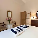 Cannes Fast Internet Central Apartment