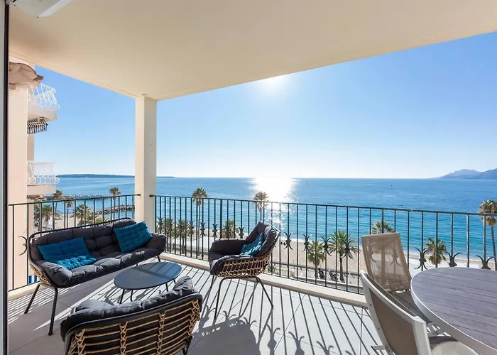 Appartement 3 Chambres 125 M2 Avec Vue Exceptionnelle Face A La Mer