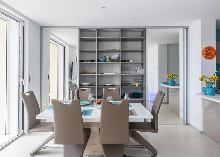 Plage Ground Floor Apartment On Seafront With Large Terrace