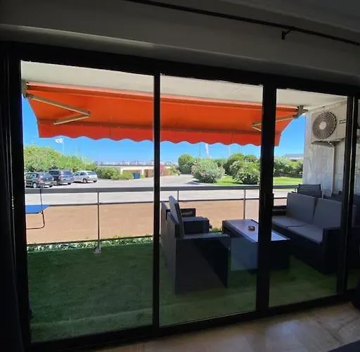 Studio Bord De Mer Avec Parking Prive