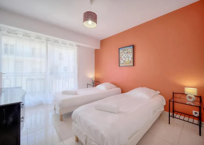 Immogroom - Renovated Apartment - Terrace - Ac