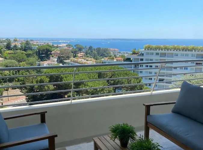 Cannes Vue Mer