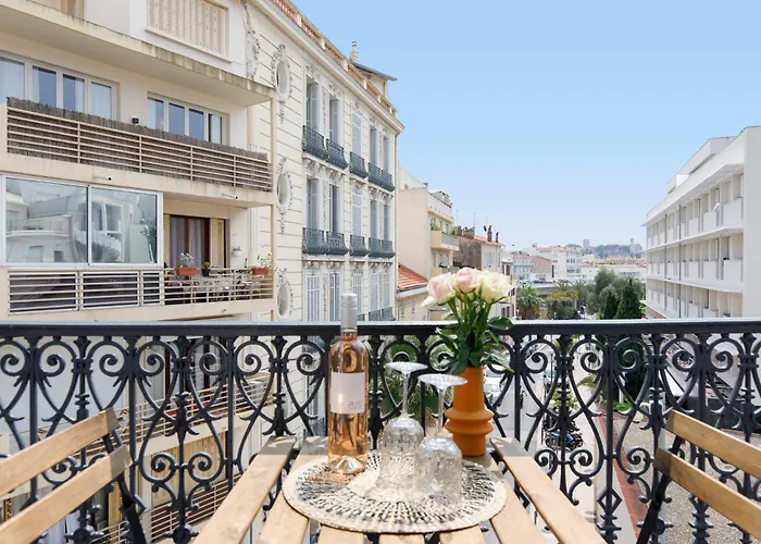 Comfortable Studio W Balcony Cannes Center Tgv
