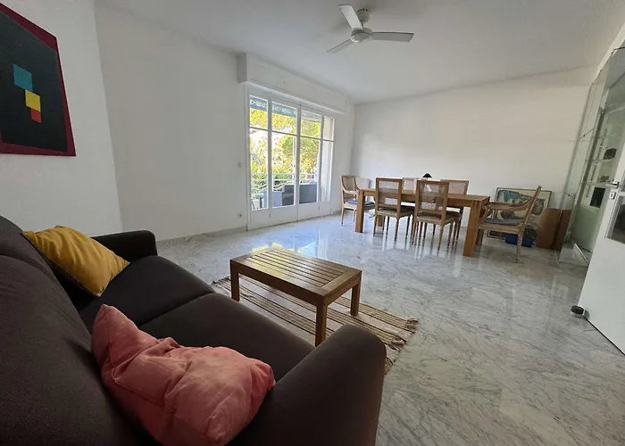 A071 - Appartement Spacieux Sur La Croisette