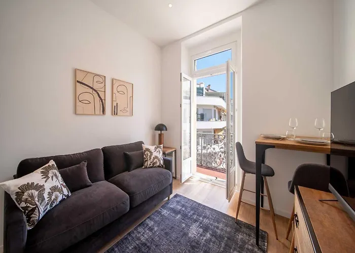 Cosy Renovated Studio-Cannes Center