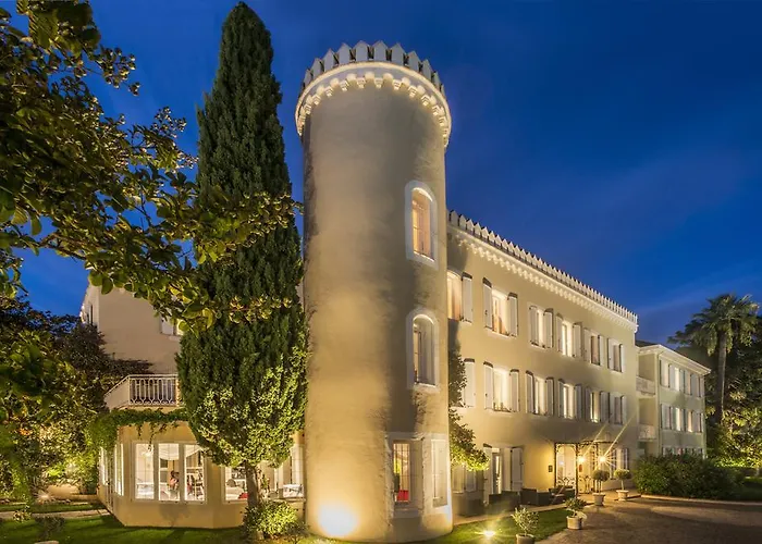 Hotel Chateau De La Tour
