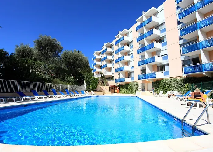 Inter-Hotel Les Agapanthes De L\'Esterel