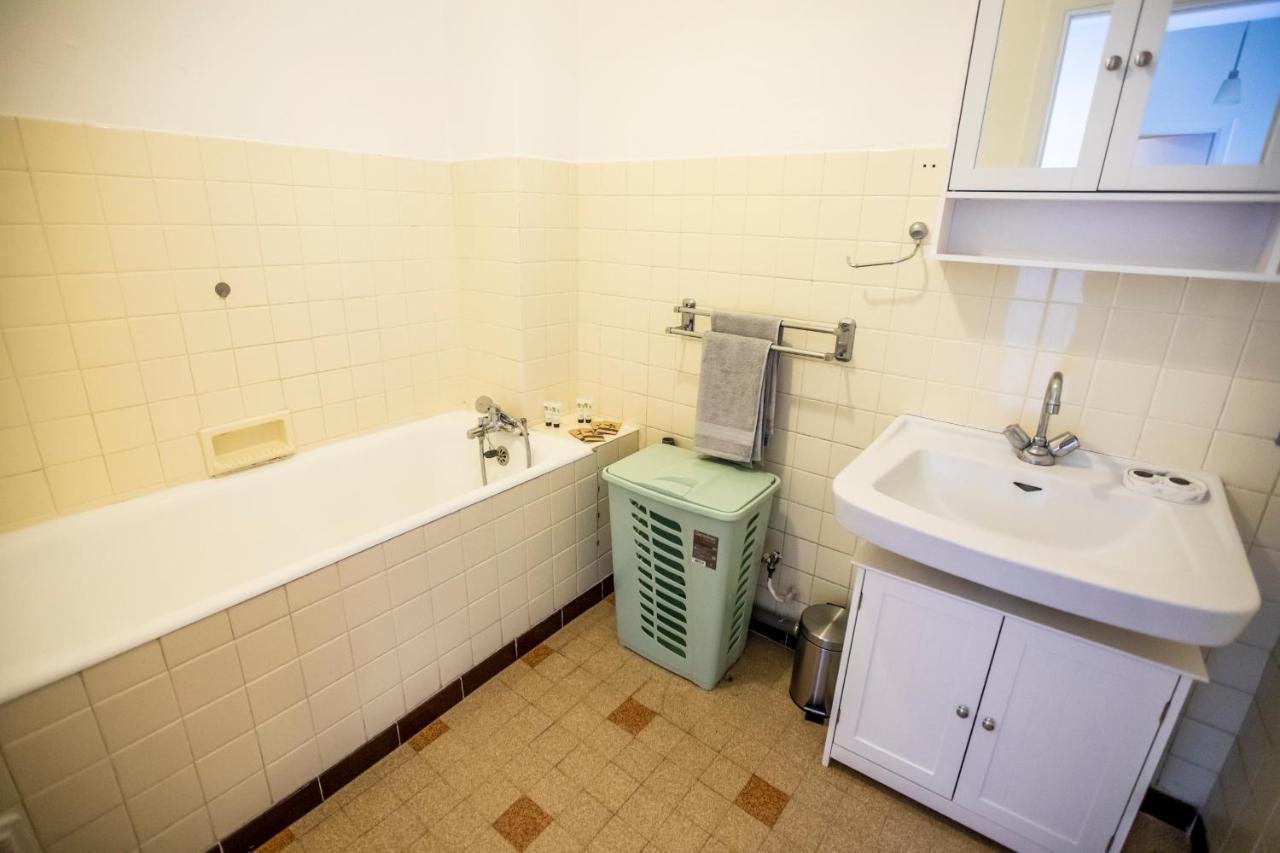 ++++ Renovated Cosy 50m2 Sunny Flat / Balcony / Close To And To The Palais Des Festivals ++++ Cannes