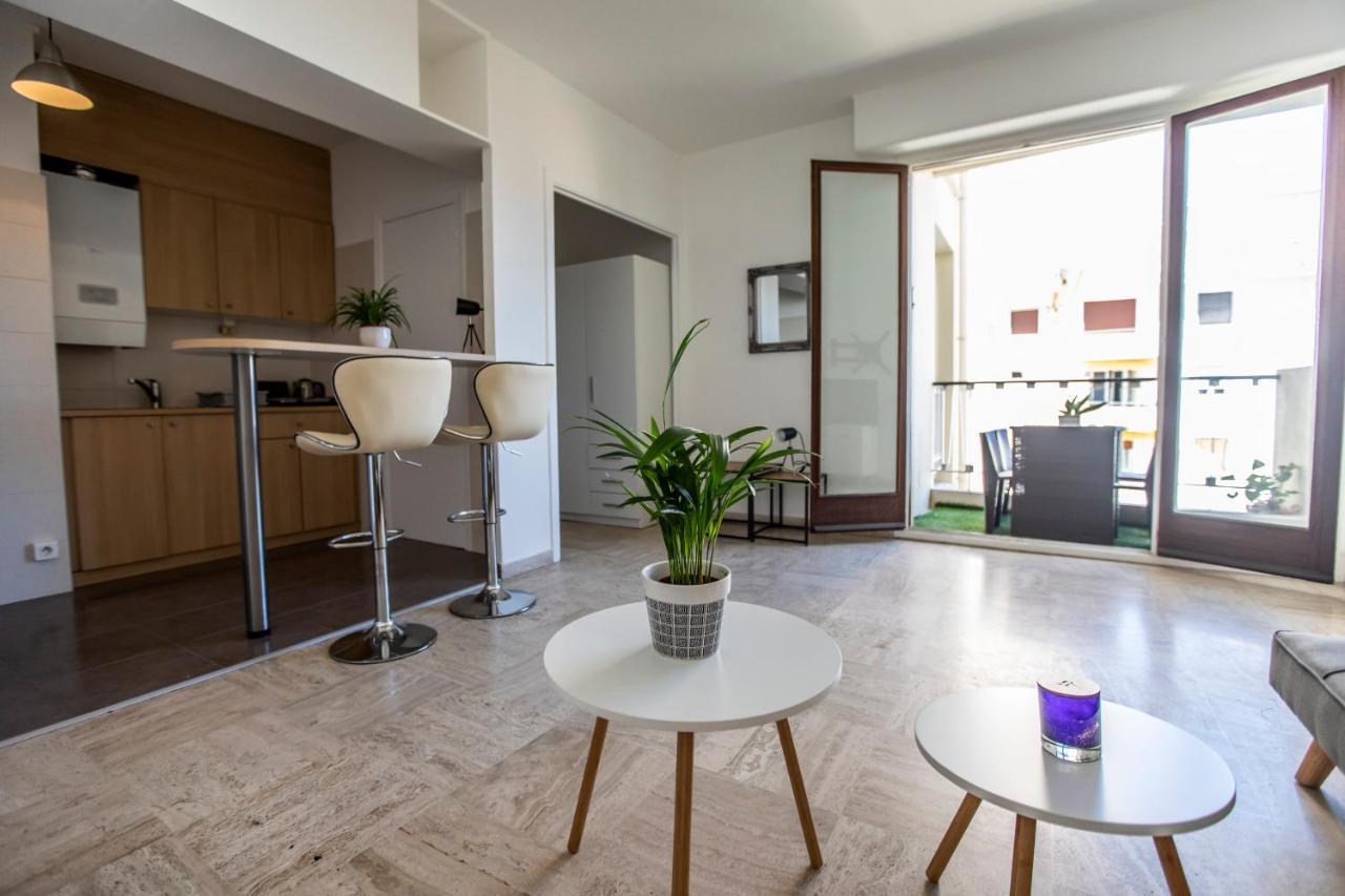 ++++ Renovated Cosy 50m2 Sunny Flat / Balcony / Close To And To The Palais Des Festivals ++++ Apartment