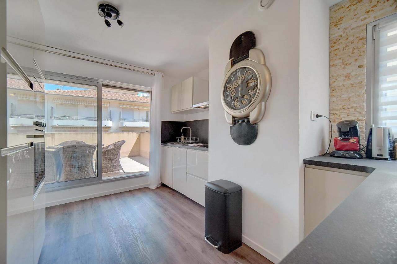 Immogroom - Renovated -parking - Ac - Terraces Apartment *