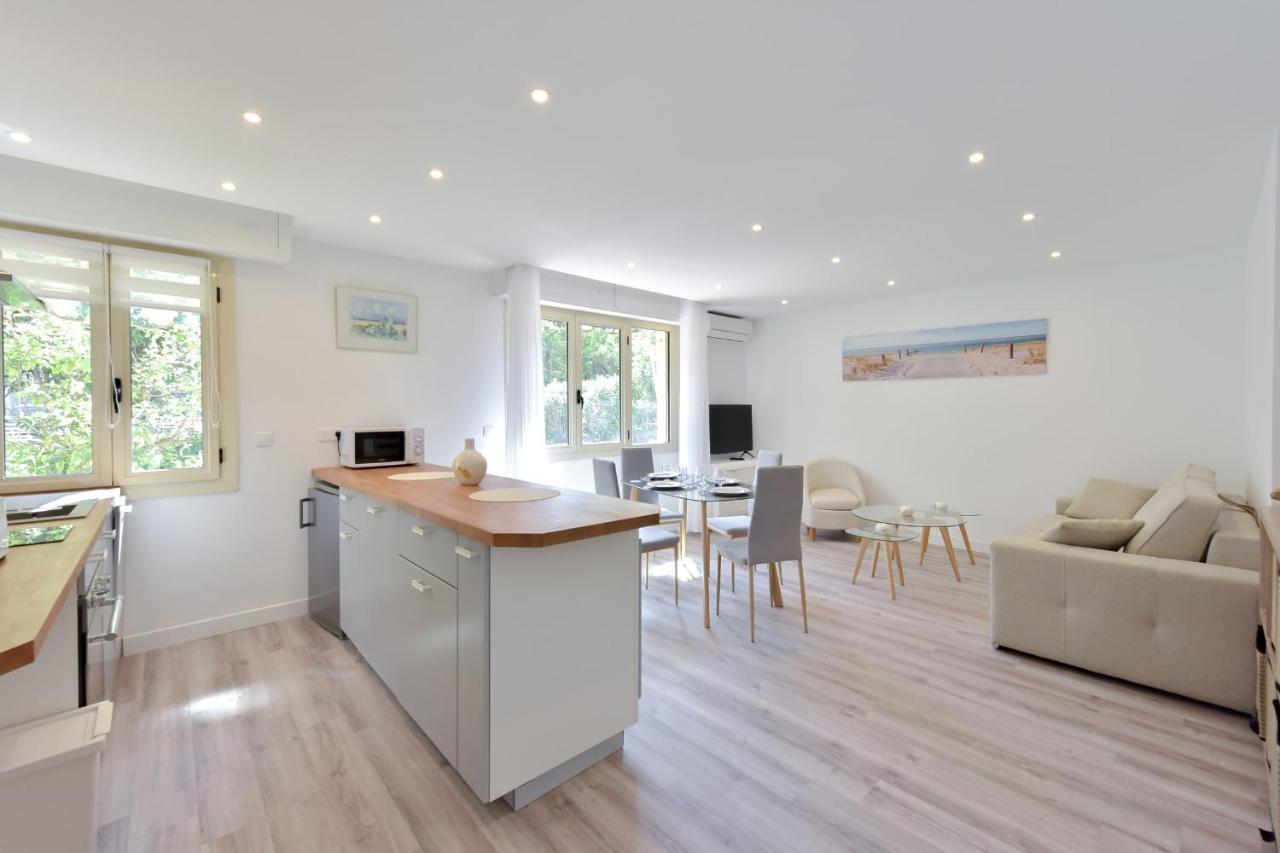 Charming 2-room In The Center Cannes