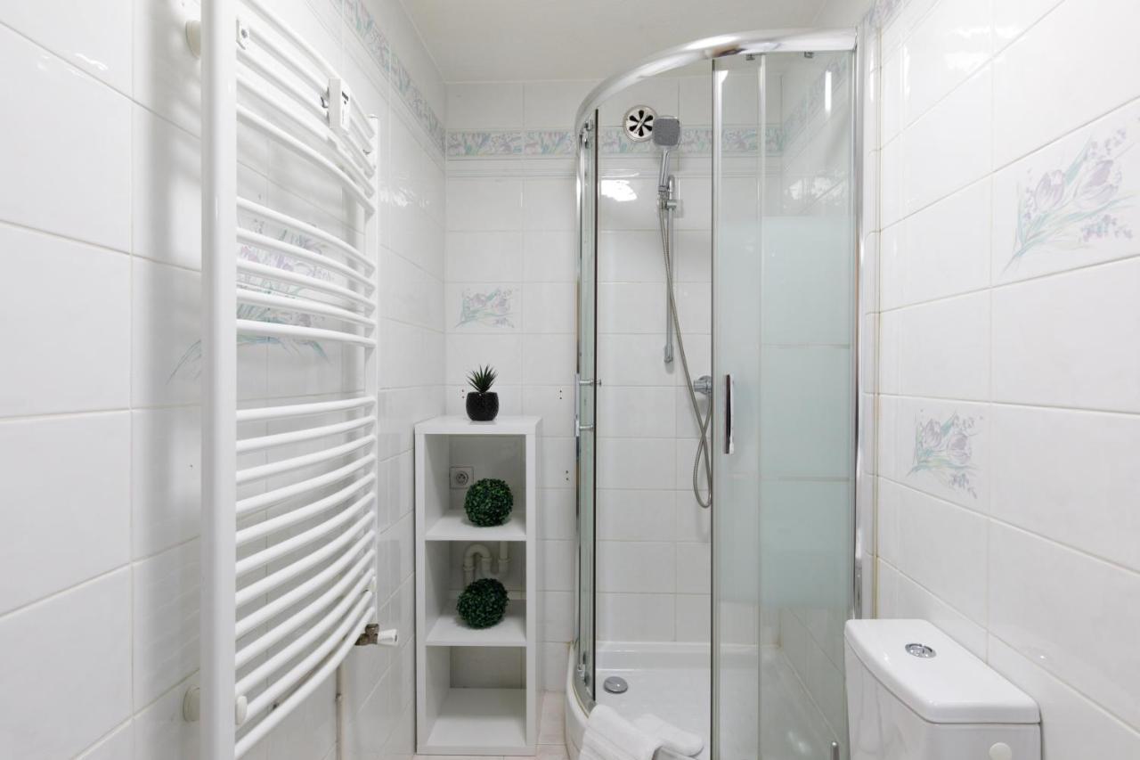 Apartment Antares S Yourhosthelper Cannes