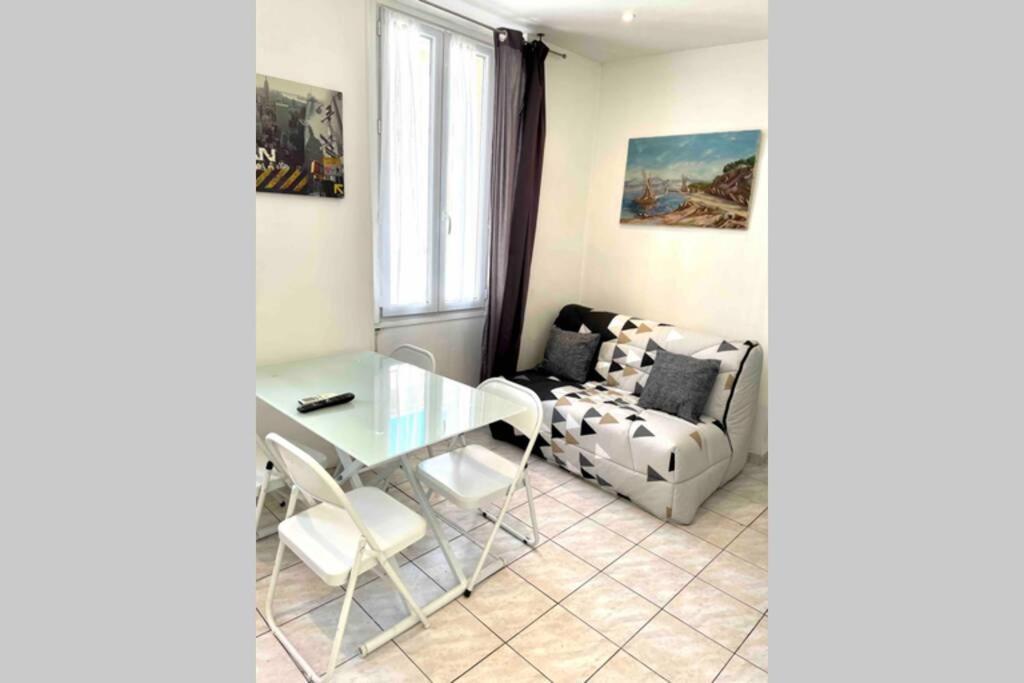 Bel - Hyper Centre - 2 Pièces Appartement *