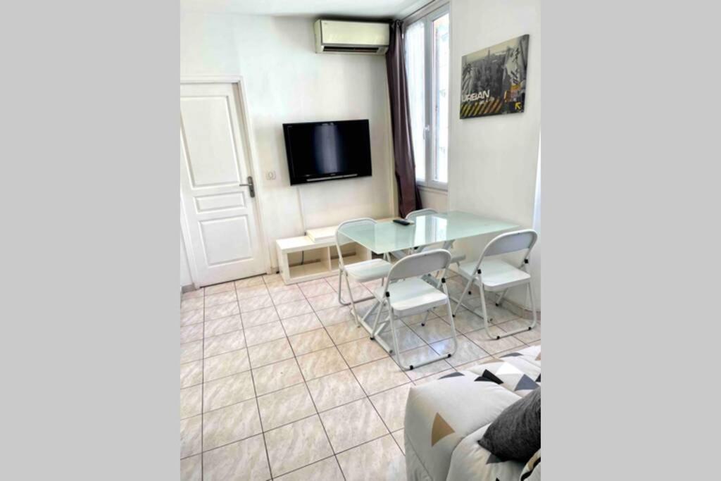 Bel - Hyper Centre - 2 Pièces Appartement *