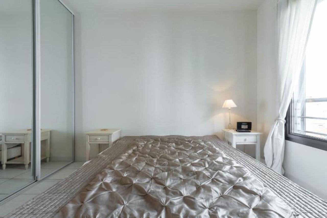 Apartment Centre 2mins From Stunning 3-bed *