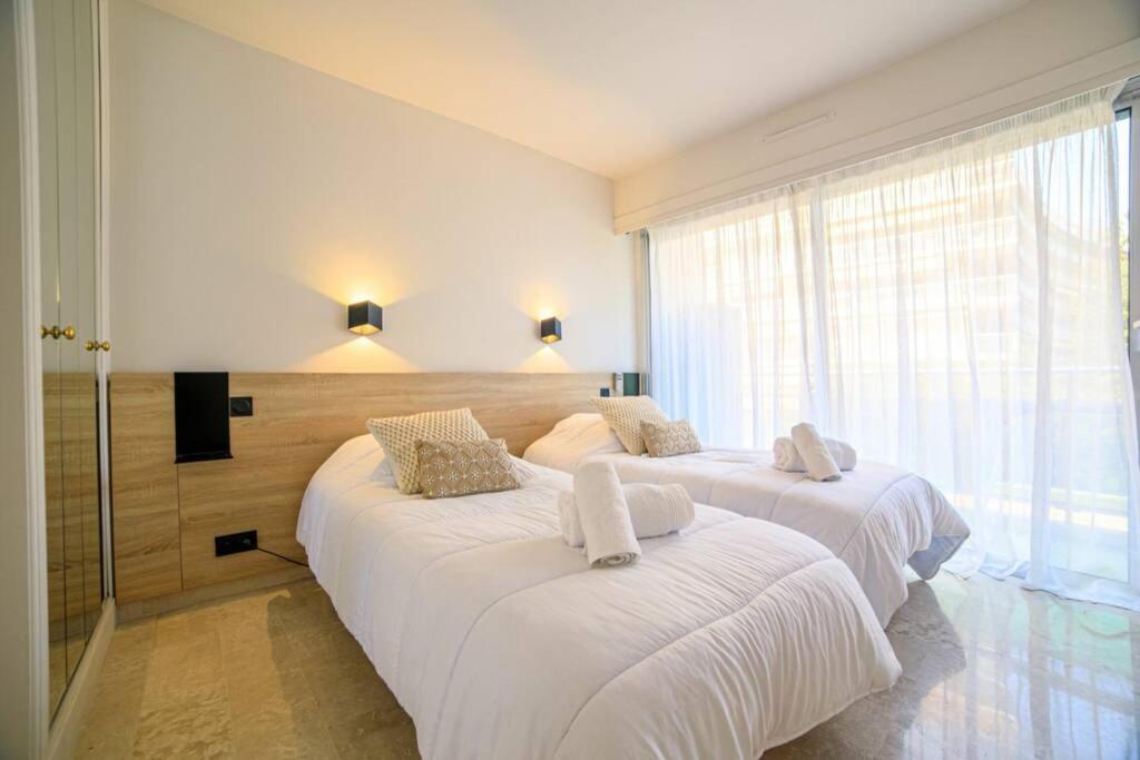 Le Bain De Soleil - Le Bain De Soleil 5 Star Two Bedroom Apartment *