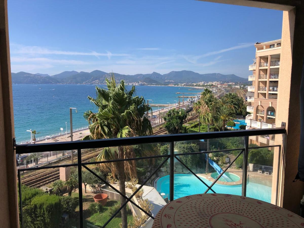Cannes Apartment With Sea View, Aircondition And Parking Cannes