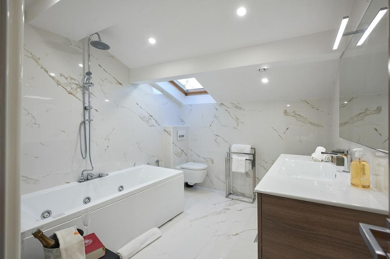Apartamento Sunlight - Palme D Or - 2 Bedrooms, Modern Apartment, Hyper Cannes