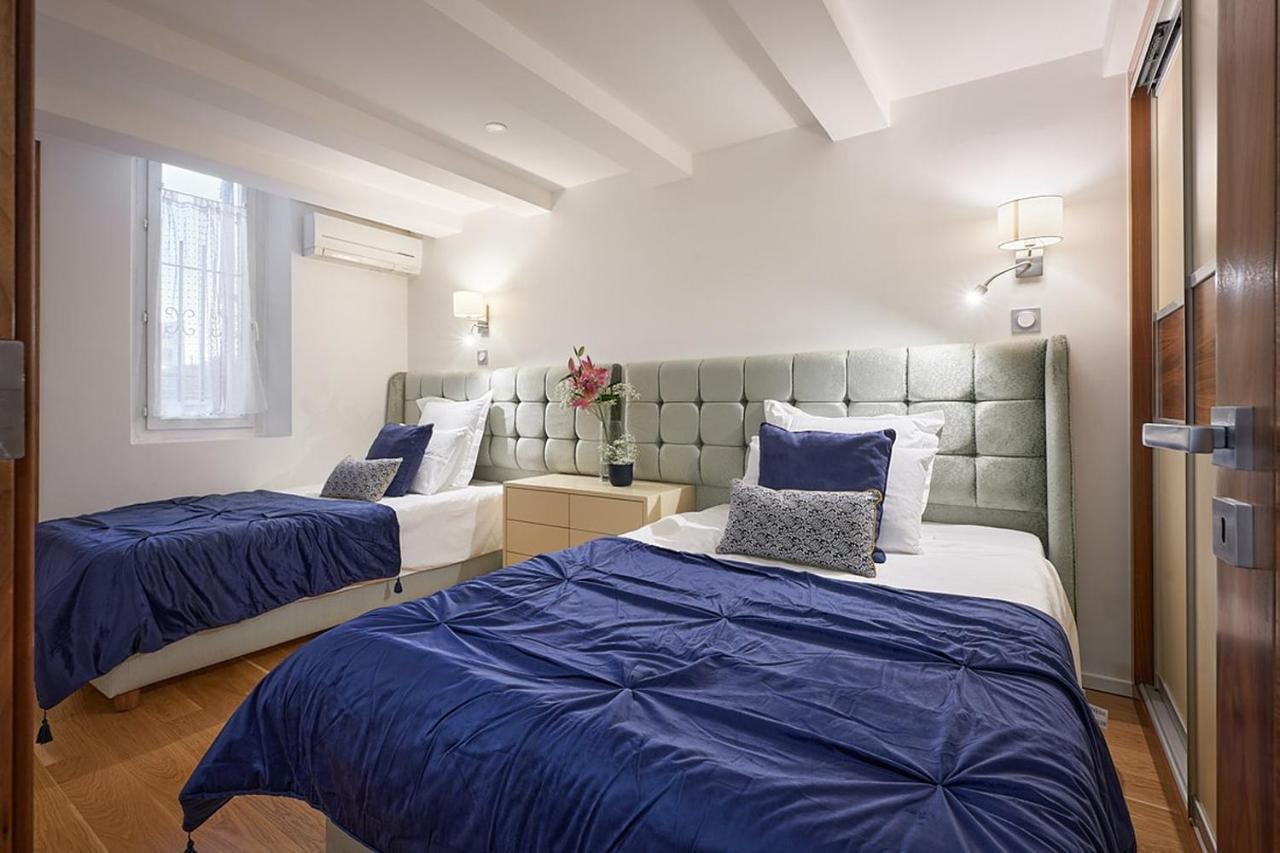 Sunlight - Palme D Or - 2 Bedrooms, Modern Apartment, Hyper *