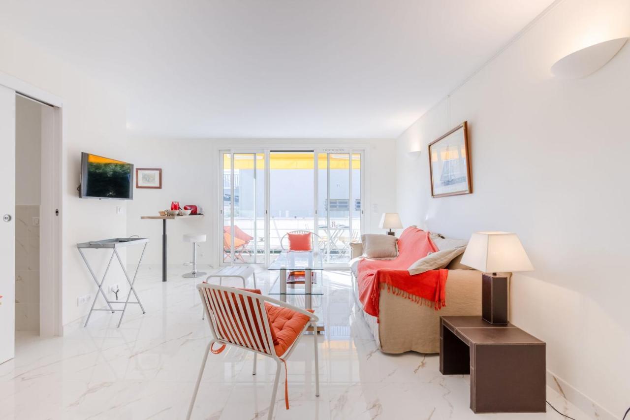 Luxurious 2-room In Palm Cannes