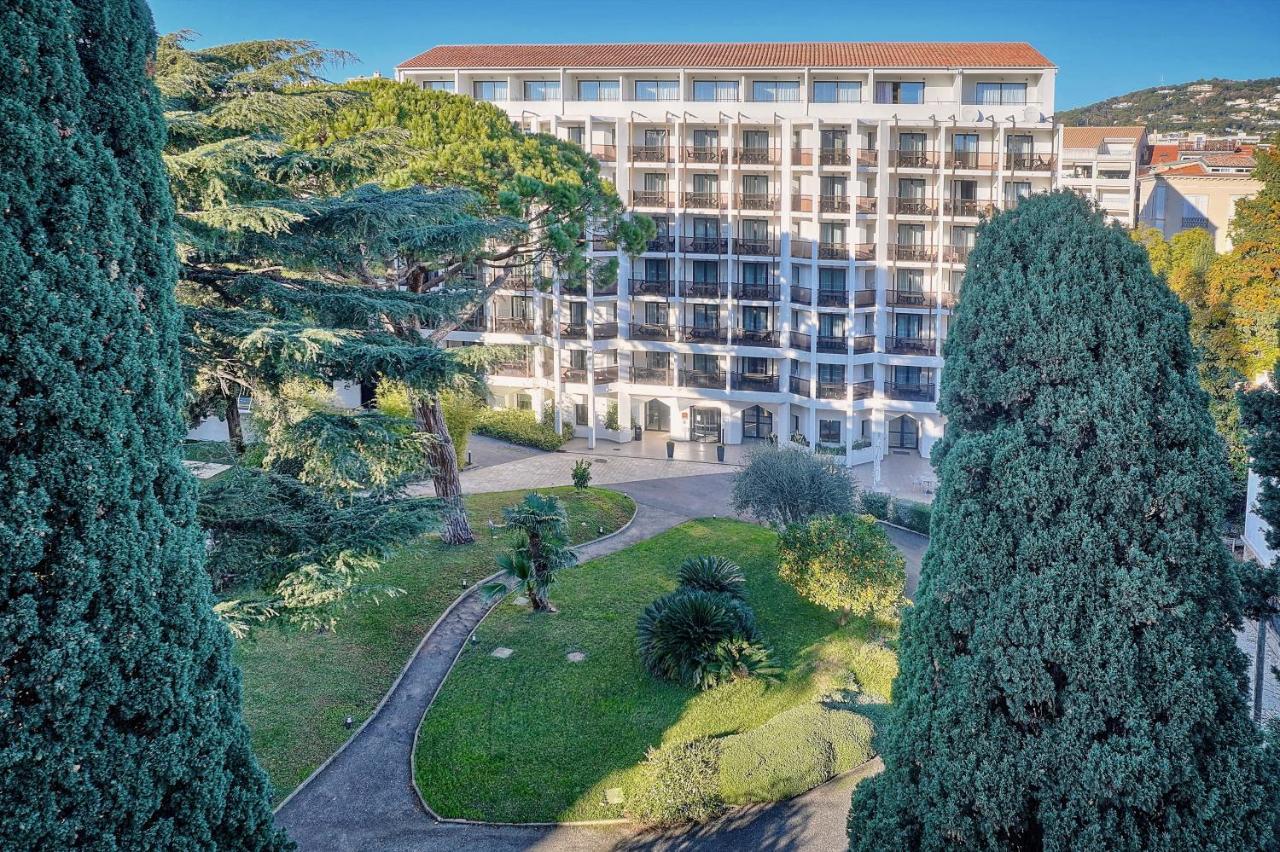 Apartment Carlton Riviera