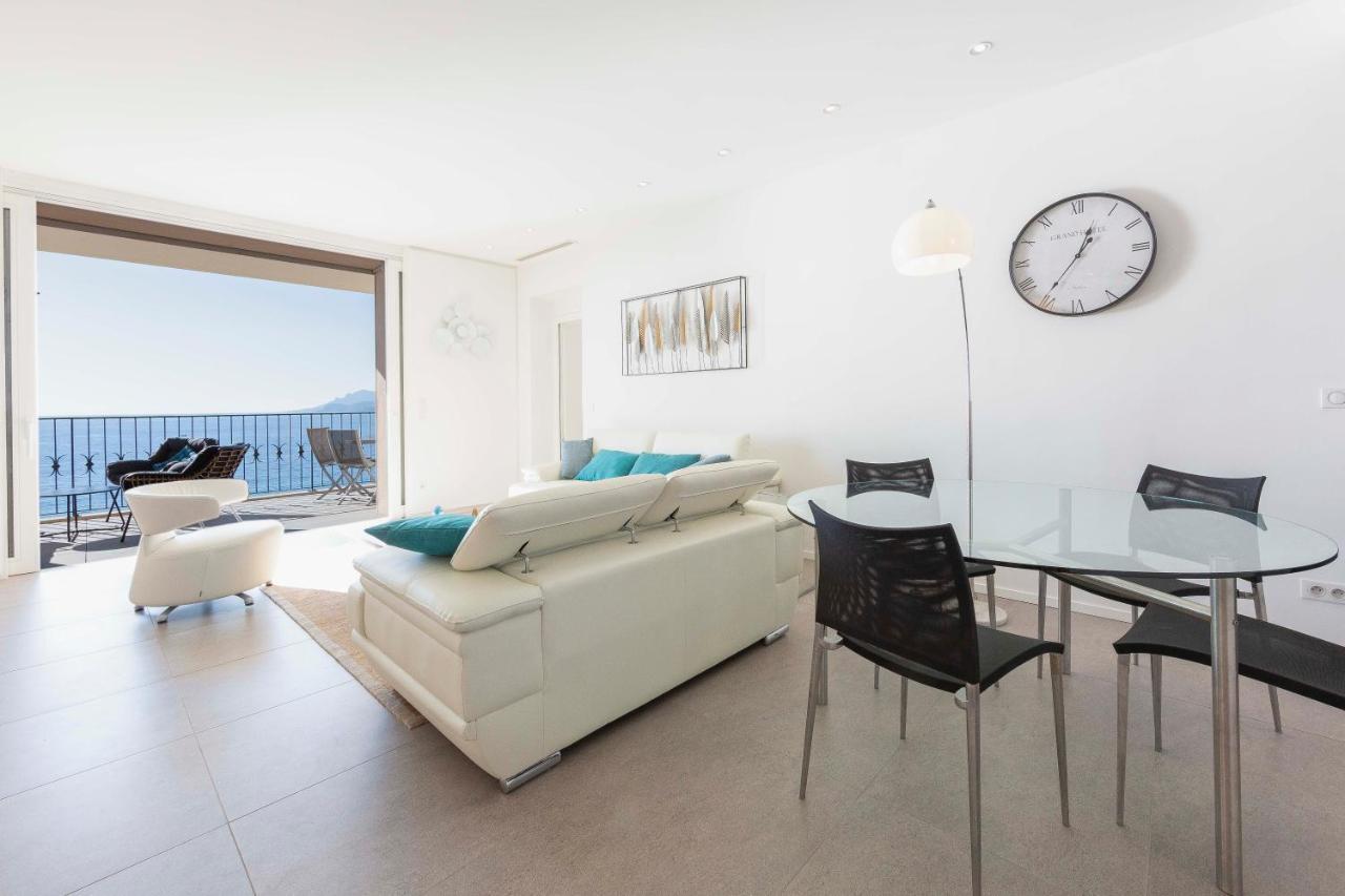 3 125 M2 Avec Vue Exceptionnelle Face A La * Cannes
