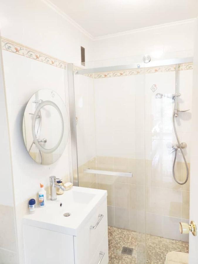 One Bedroom Flat With Terrace, 250m From The And La Croisette, Behind The Martinez *