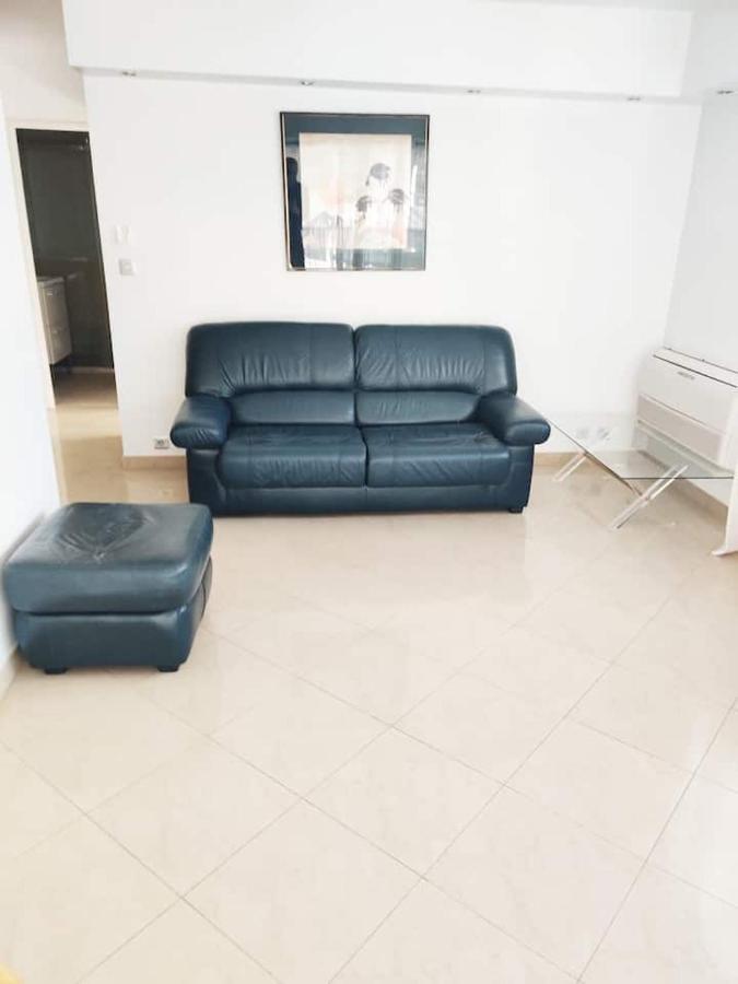 One Bedroom Flat With Terrace, 250m From The And La Croisette, Behind The Martinez
