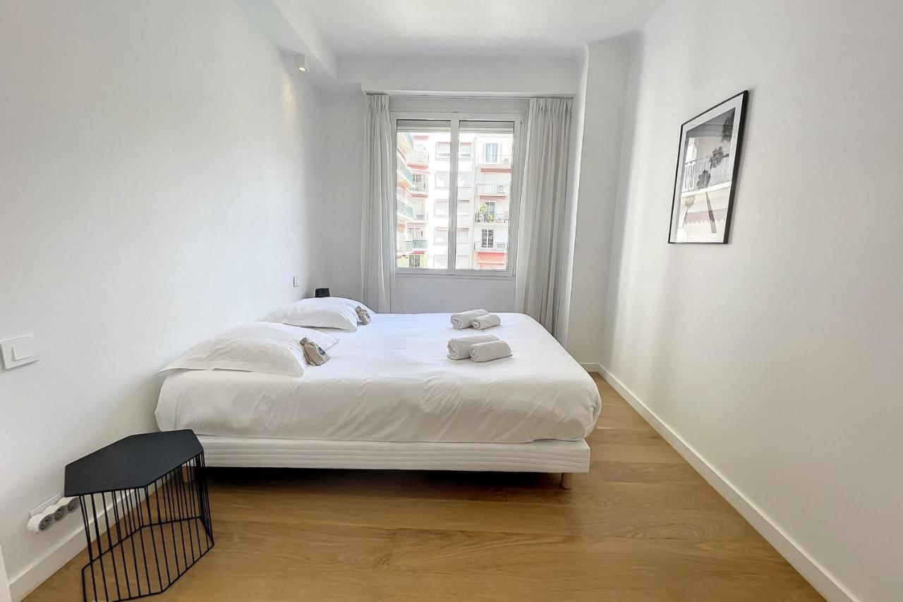 Croisette Residence: Premium Garden Retreat Cannes
