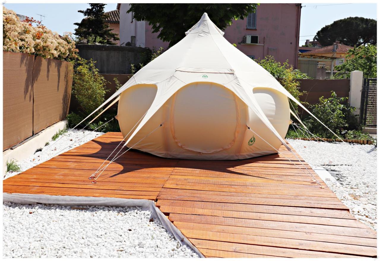 Luxury tent Superbe Glamping Avec Terrasse Privative 5min Cannes
