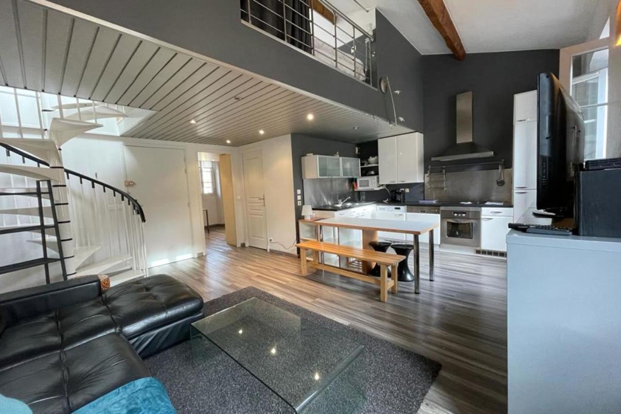 Riouffe 2 Bedroom Duplex In The Center Of