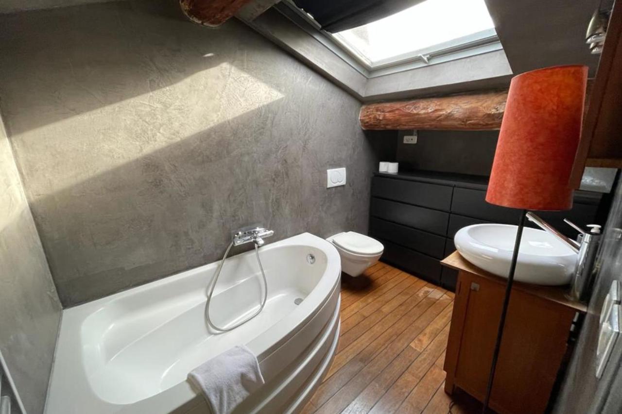 Riouffe 2 Bedroom Duplex In The Center Of