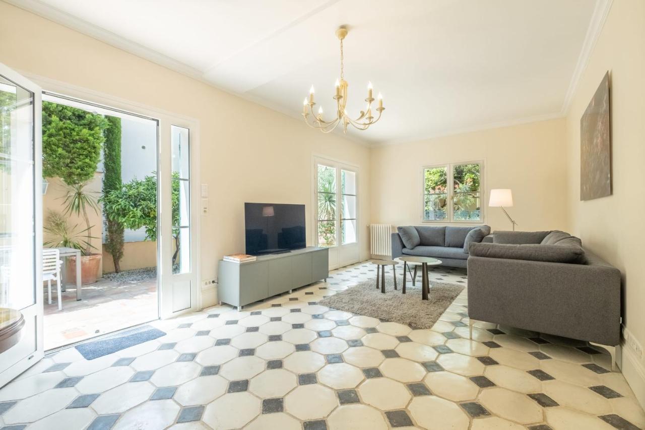Superb With Swimming Pool & Sauna Villa Cannes