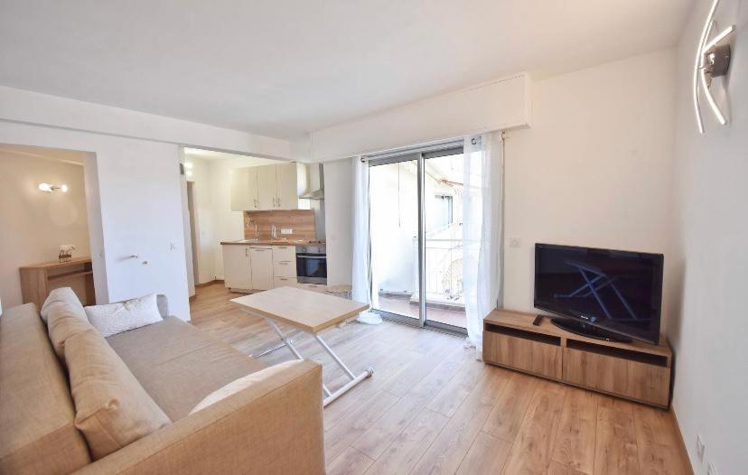 Superbe à 500m Du Palais Des Festivals Appartement