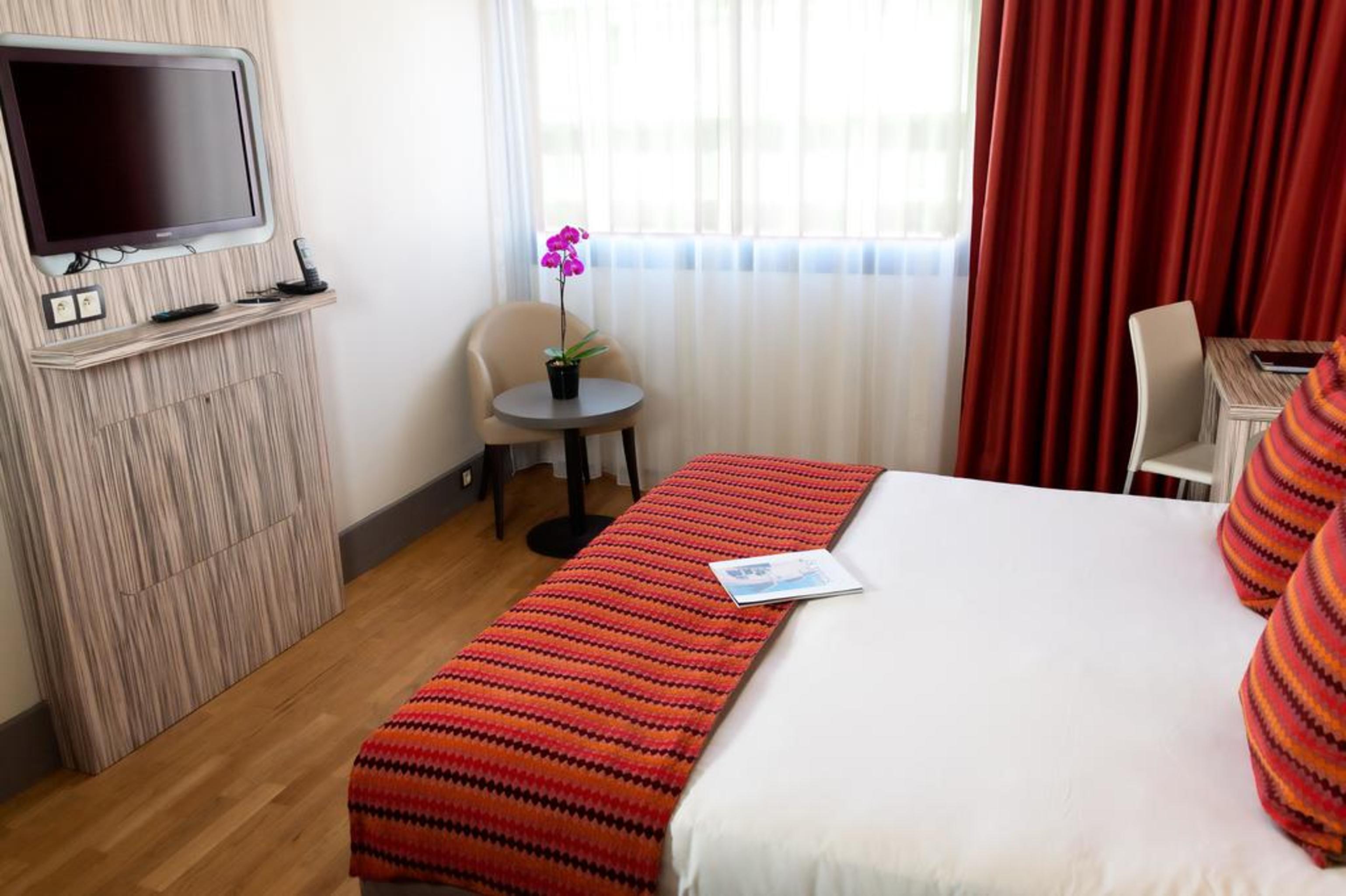 Eden & Hotel 4*