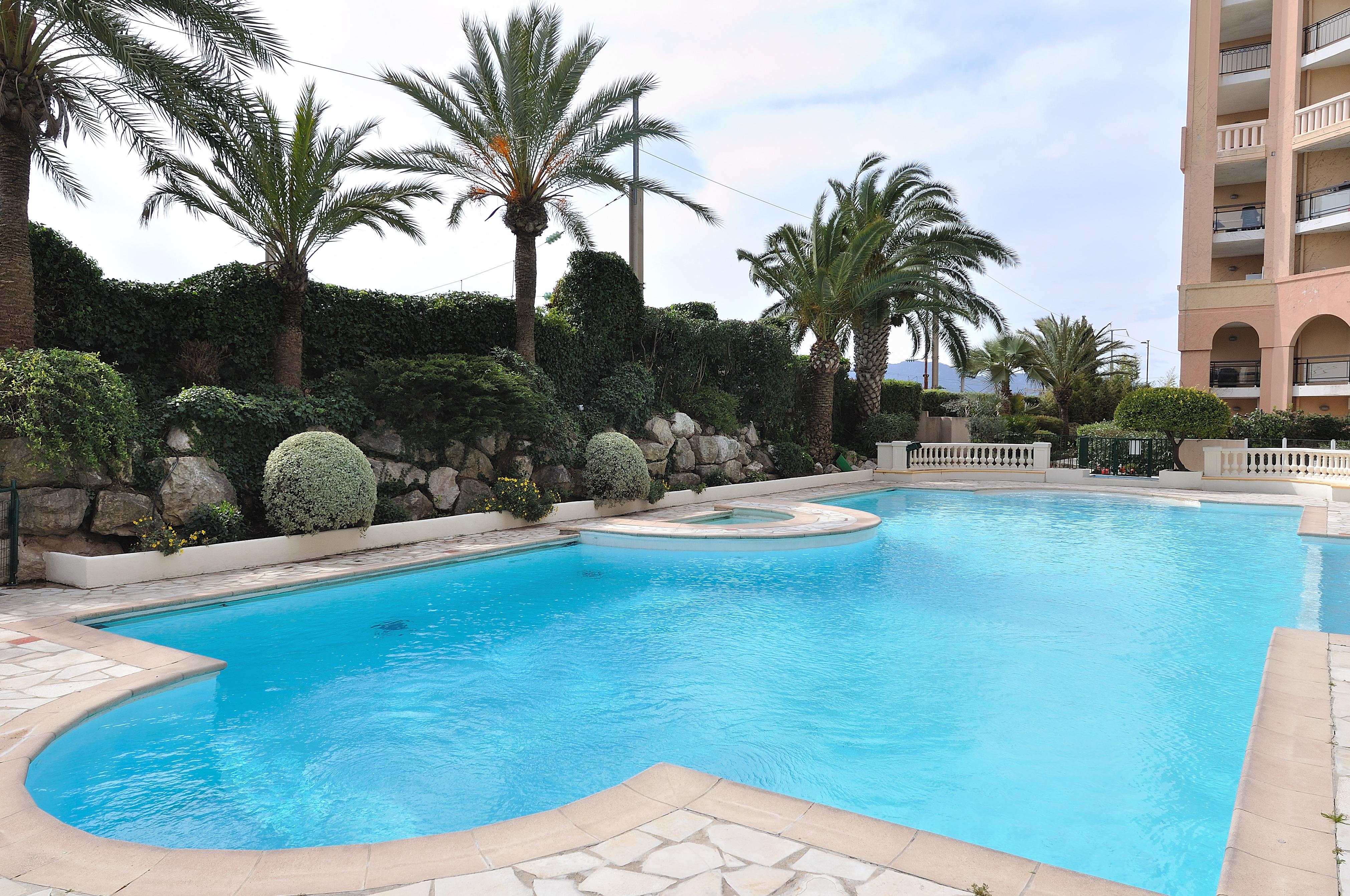 Aparthotel Residhotel Maupassant Cannes