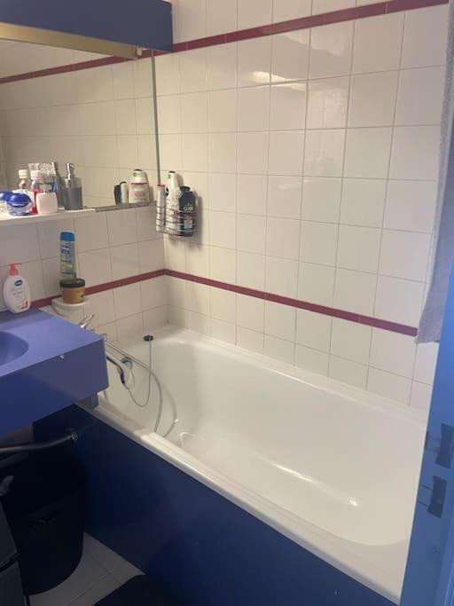 Rdc En Résidence Avec Piscine * Cannes