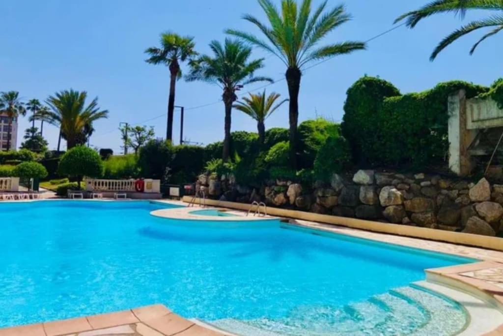 Appartement Rdc En Résidence Avec Piscine