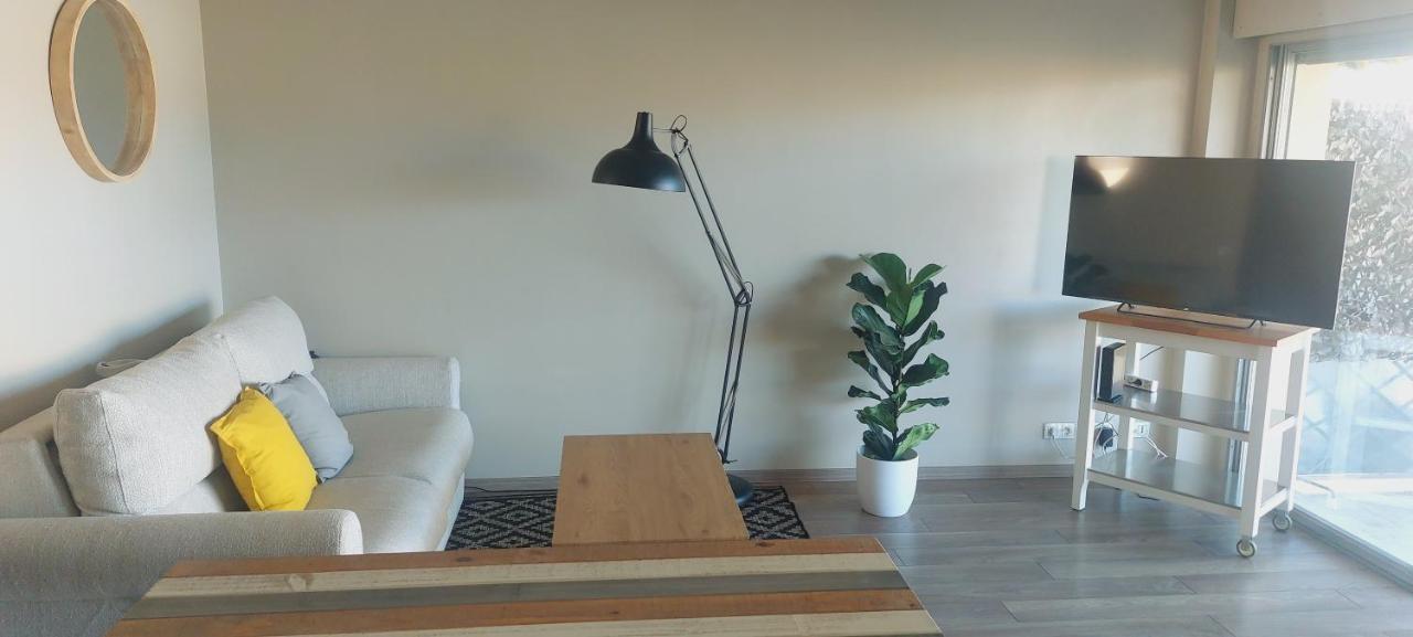Mascotte Apartment *