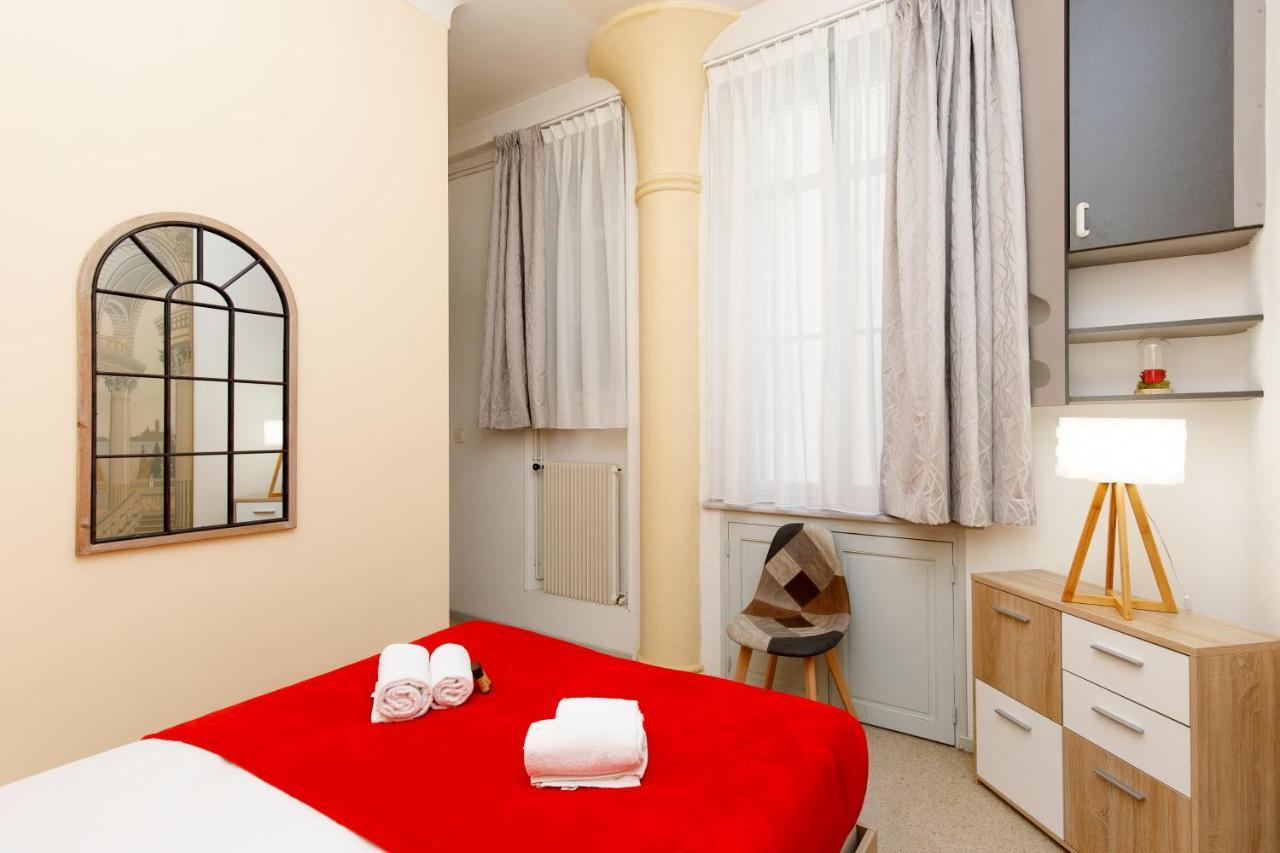 Petit Bonheur Yourhosthelper Apartment Cannes