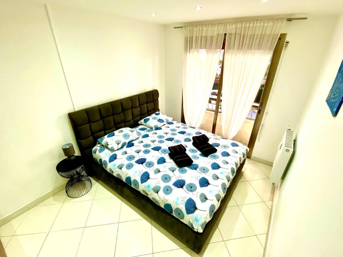 Apartment Rue Lacour By Scls Locations