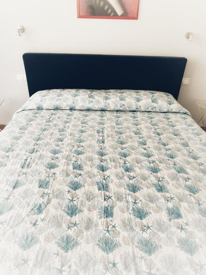 Palm Beach- Free Wifi- Parking- Sea View * Cannes