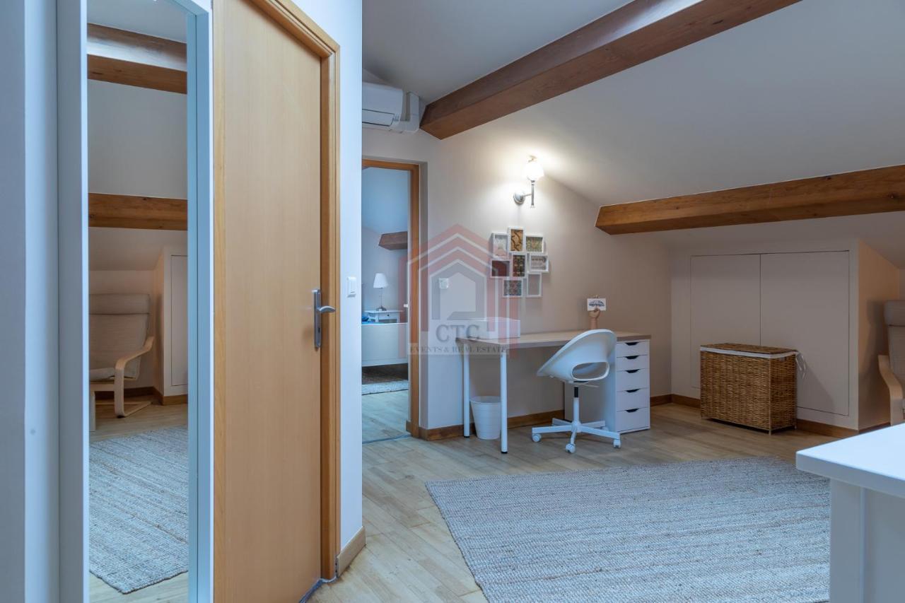 Rue D'antibes: Agreable Quatre Pieces *