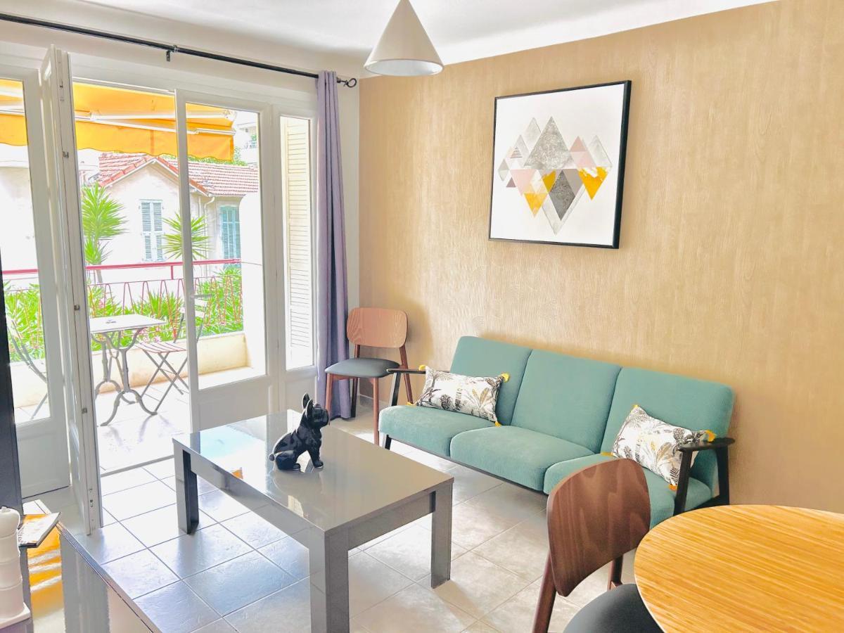 2 Bedroom Luxury Flat With Balcony Center